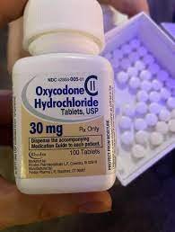 kjøp 60 mg Targiniq/Oxycontin for kroniske smerter i Norge